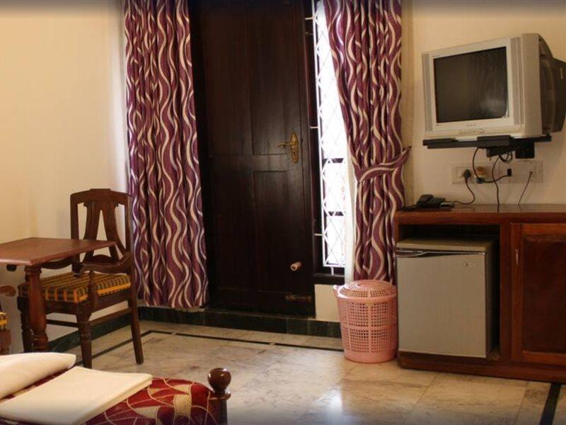Hotel White Rose Kochi Dış mekan fotoğraf