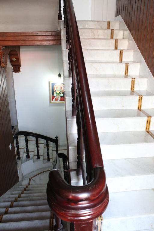 Hotel White Rose Kochi Dış mekan fotoğraf