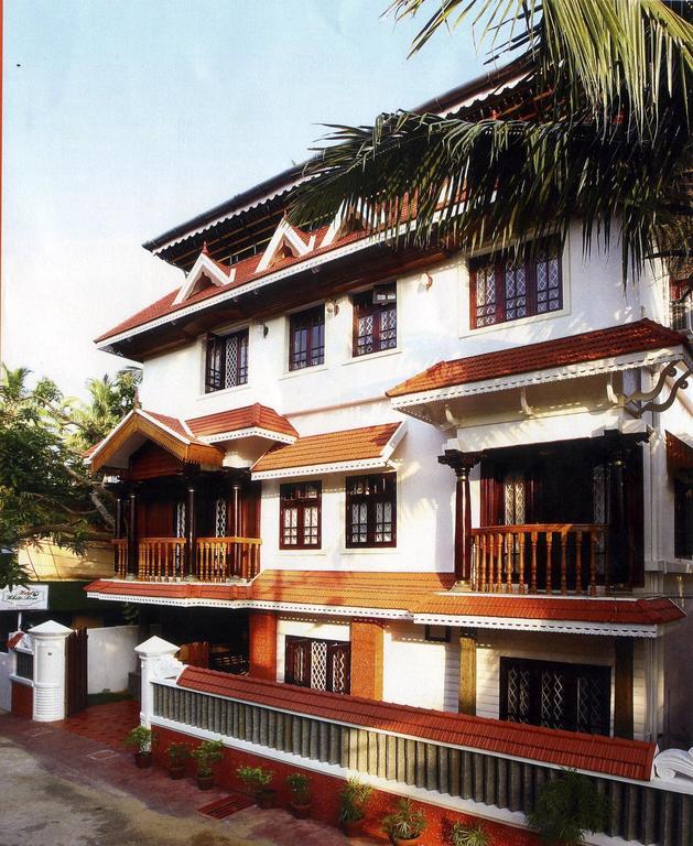 Hotel White Rose Kochi Dış mekan fotoğraf