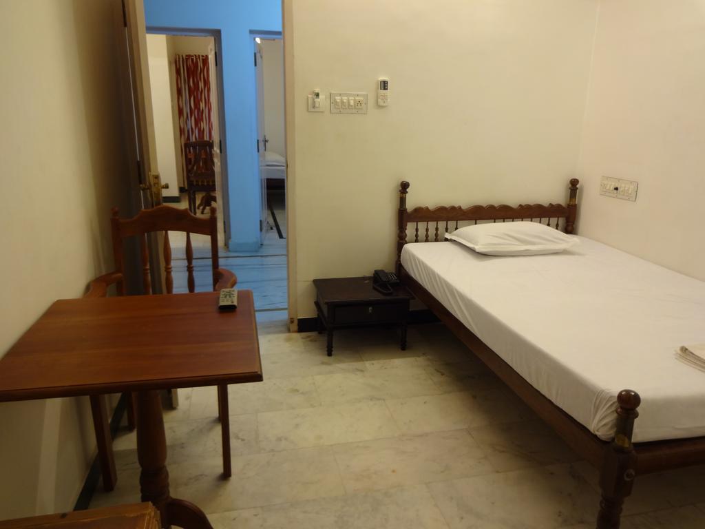 Hotel White Rose Kochi Oda fotoğraf