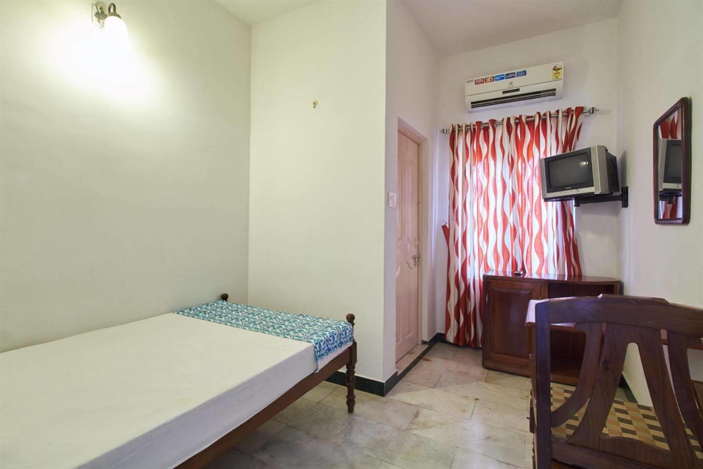 Hotel White Rose Kochi Dış mekan fotoğraf