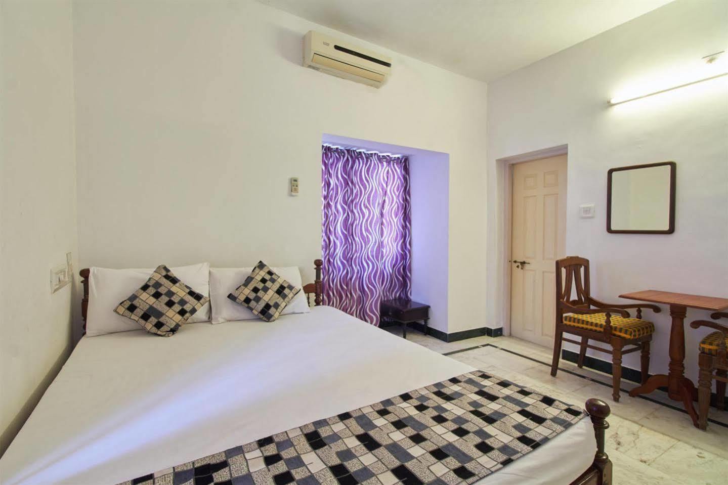 Hotel White Rose Kochi Dış mekan fotoğraf