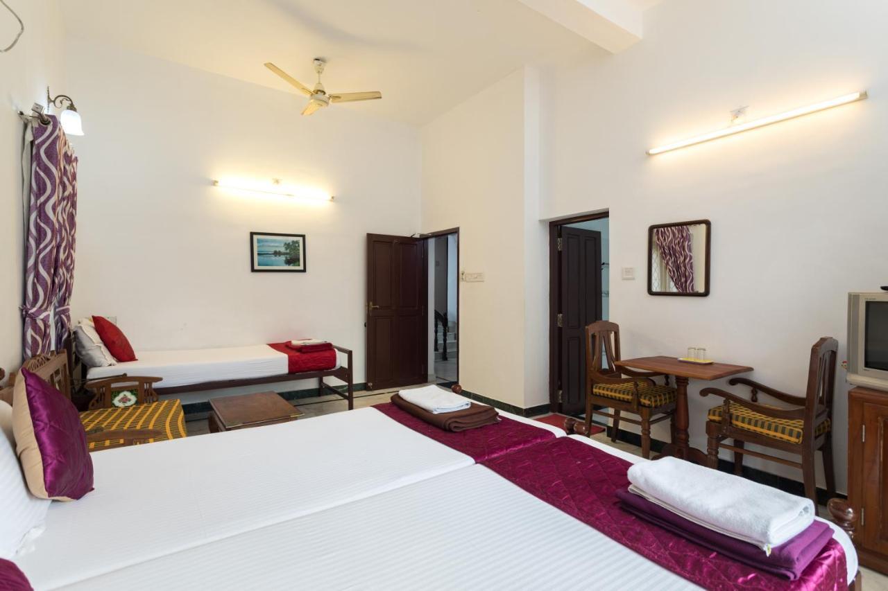 Hotel White Rose Kochi Dış mekan fotoğraf